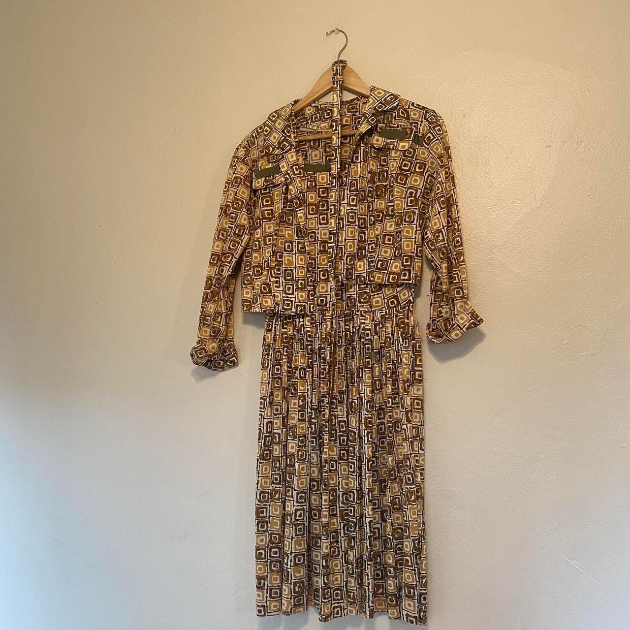 1950s nylon yellow and brown geometric square patterned fit and flare dress