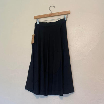 1940s/50s rayon taffeta tiered embroidered black circle skirt