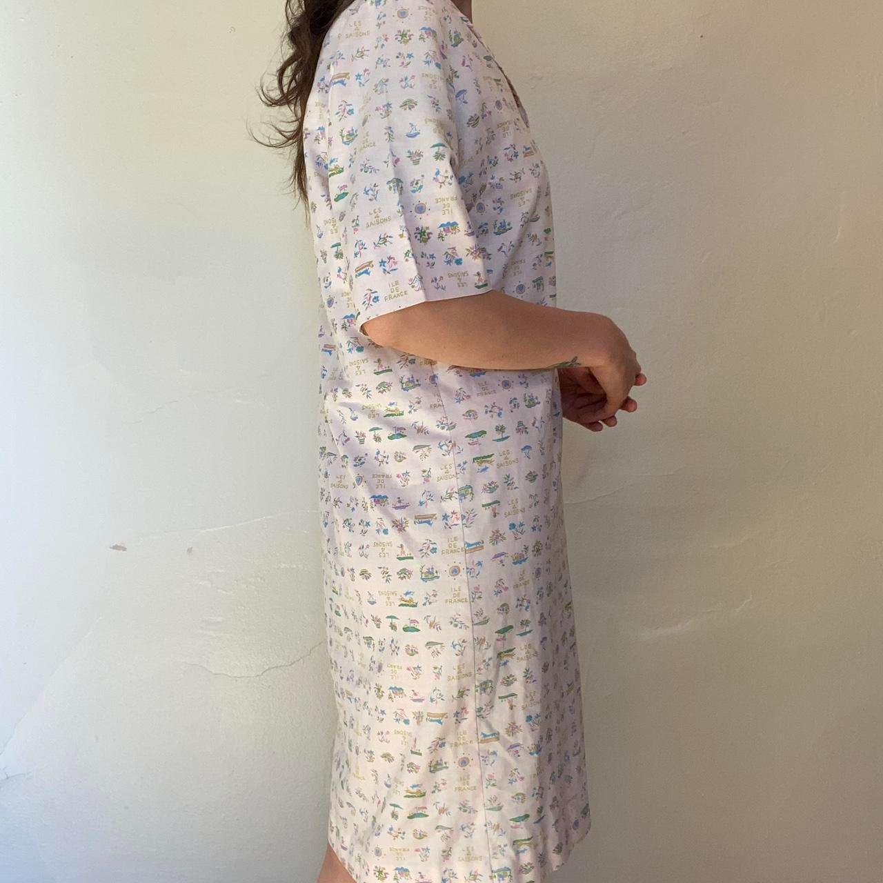 1960s vintage french novelty print "Les 4 Saisons" light pink cotton shift dress