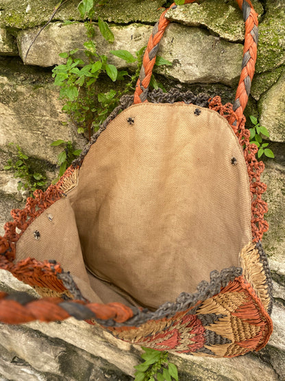 1940s raffia woven circle purse