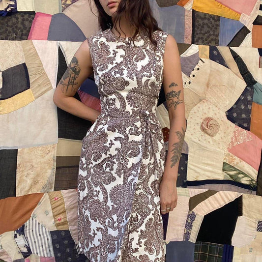 1950s/60s rayon seersucker brown paisley mini midi dress