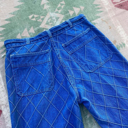 1970s La Vie diamond windowpane stitched bell bottom flared high waisted jeans