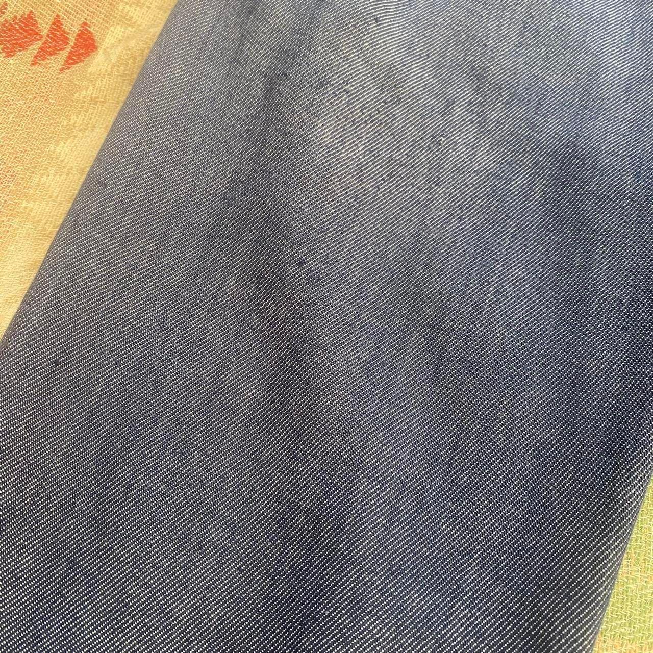 1970s dark wash poly cotton flared Levis